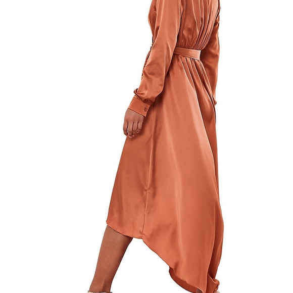 MISSGUIDED Long sleeve Wrap Dress. - Picture 2 of 4